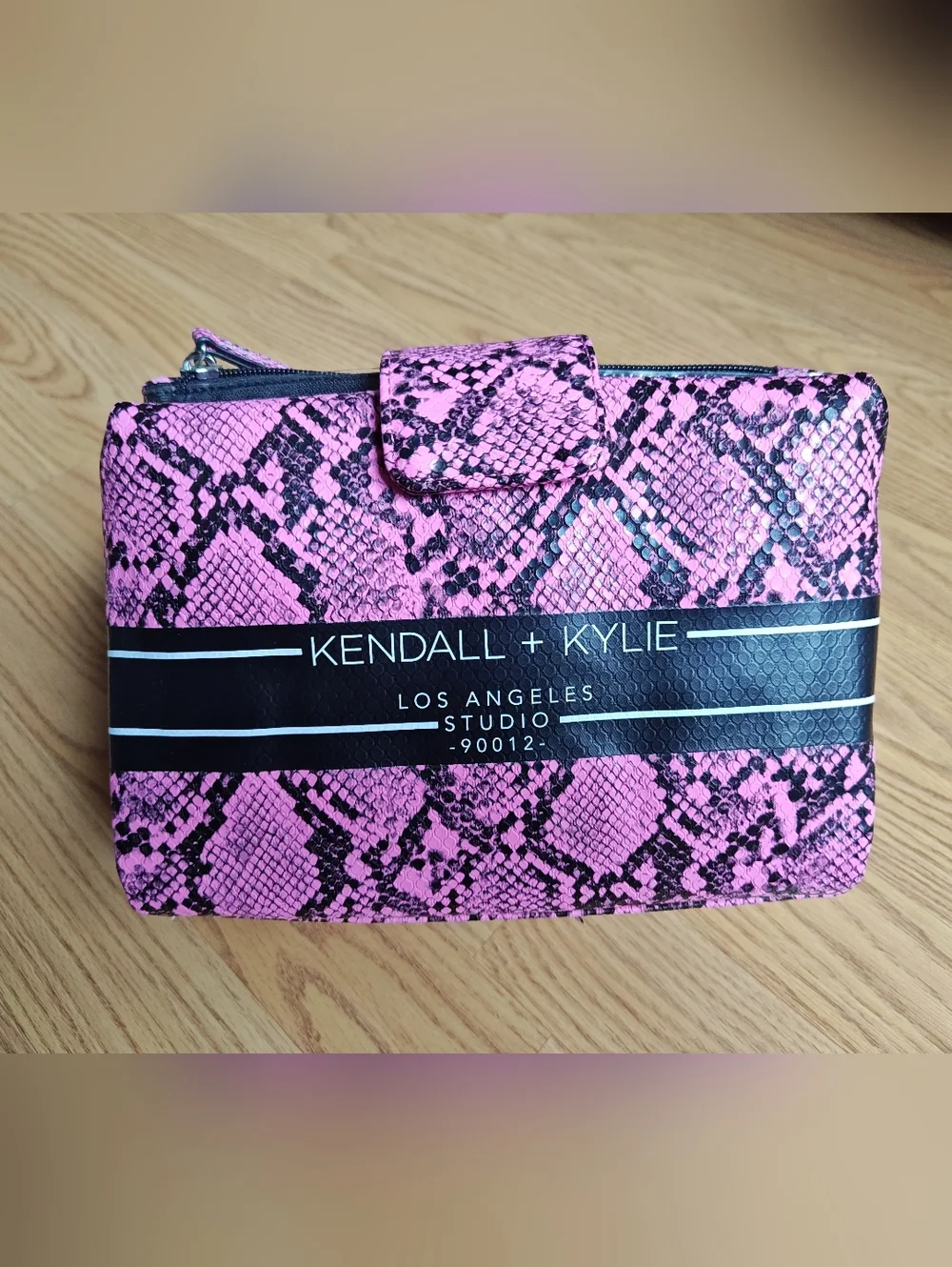 KENDALL + KYLIE Pink Snake Skin Hanging Toiletry Bag Makeup Organizer NWT